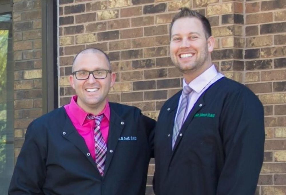 image of business R Benjamin Scott, DMD - CUDentists Champaign