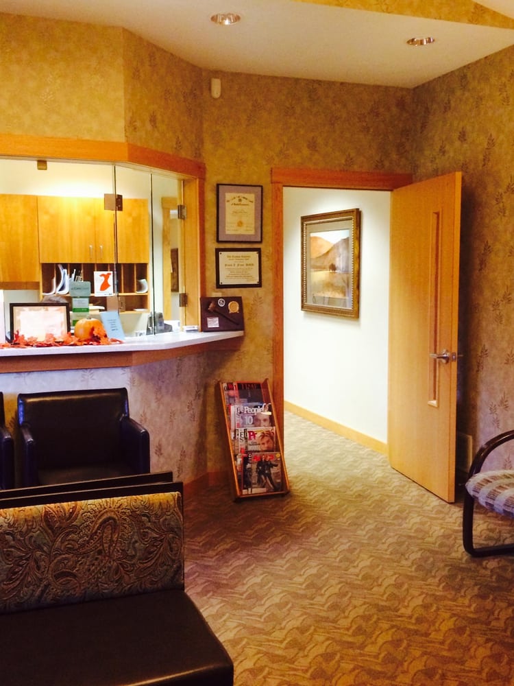 image of business Advanced Dental Arts: Frank J Fruce DMD