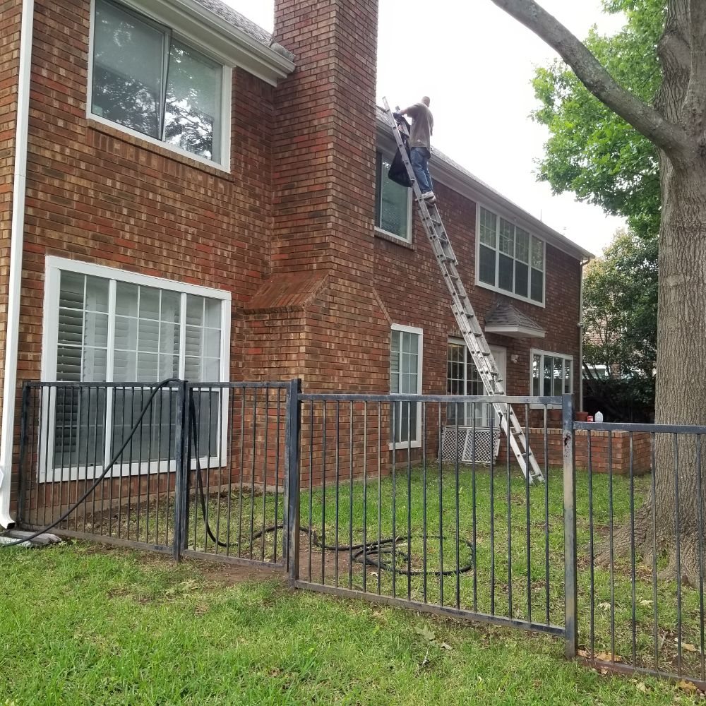 Metroplex Window and Gutter Cleaning