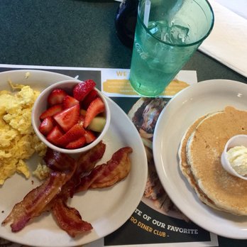 Metro Diner 178 Photos 222 Reviews American Traditional Photo Of Metro Diner Fayetteville Nc United States Bastille Breakfast