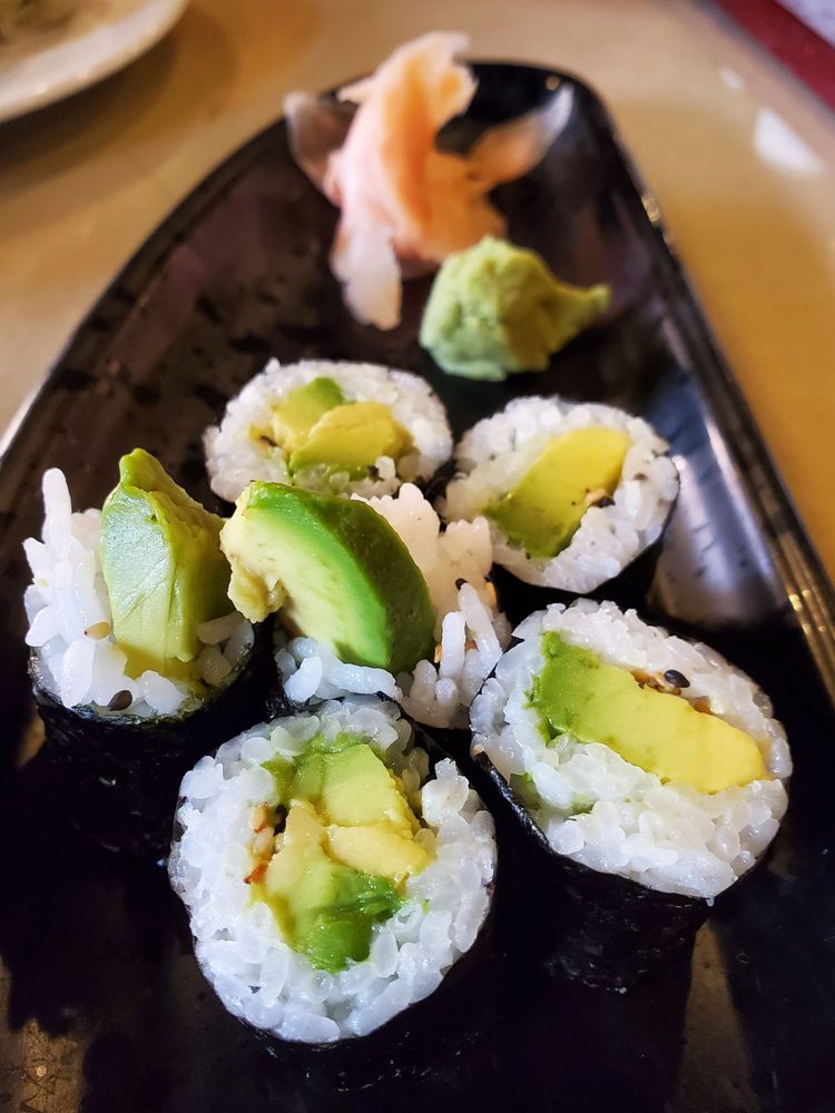Benja's Thai & Sushi
