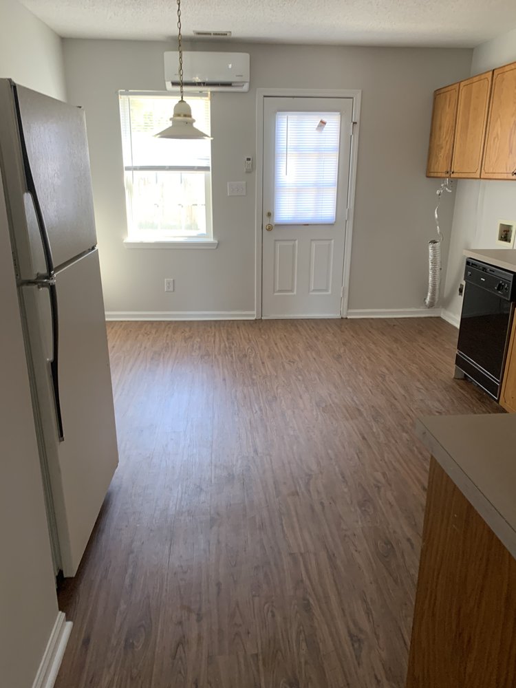 Carries Custom Cleaning