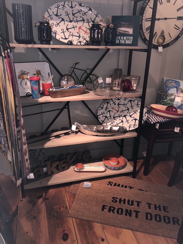 image of business Porch and Paddle