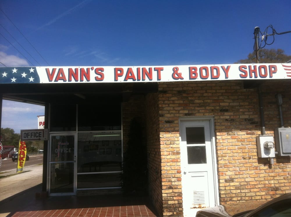Vann’s Paint & Body Body Shops 19023 N US Highway 41, Lutz, FL