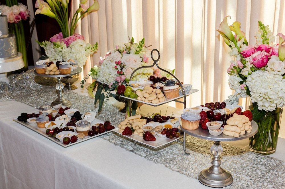 Petal & Platter Design