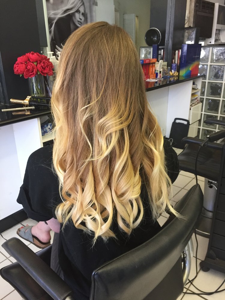 Julie Hair Design