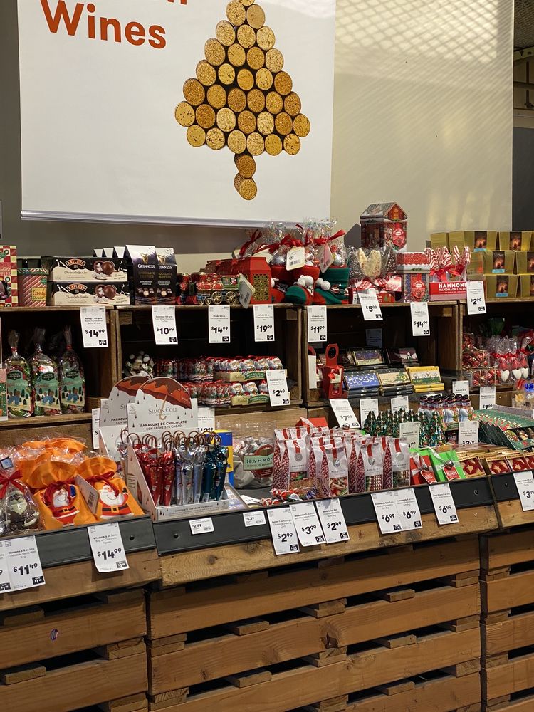 Town & Country Market - Lakemont