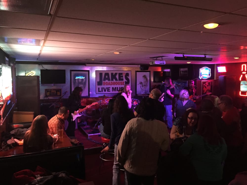 Jake’s Roadhouse 32 Photos & 13 Reviews Dive Bars 5980 Lamar St