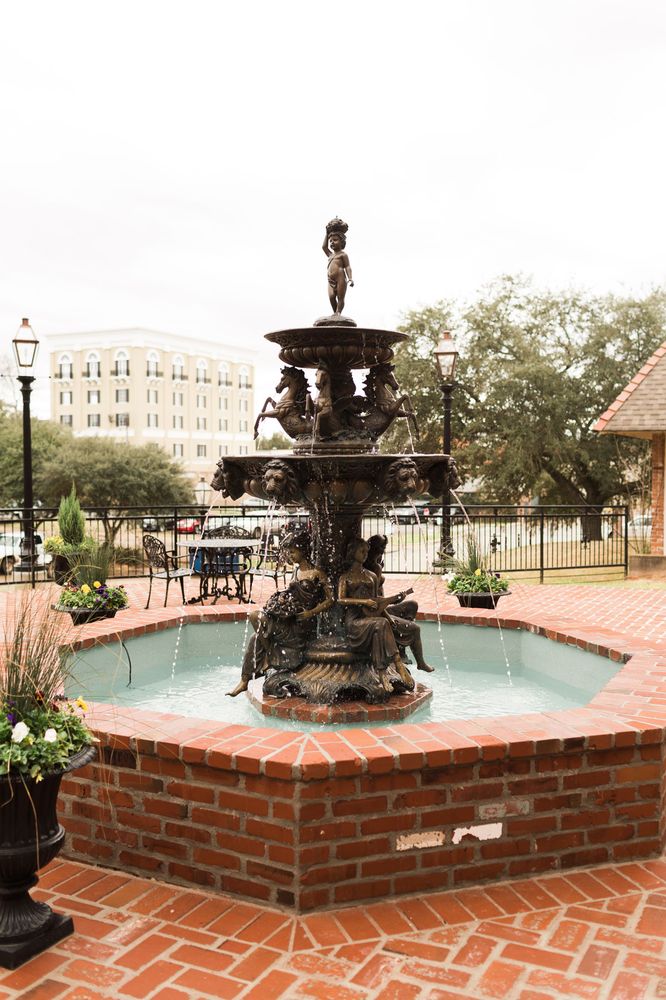 RV Rental in Natchitoches, LA Chateau Saint Denis Hotel