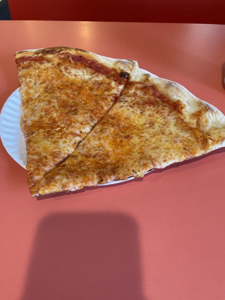 Vesuvio Pizzeria Vesuvio Pizzeria