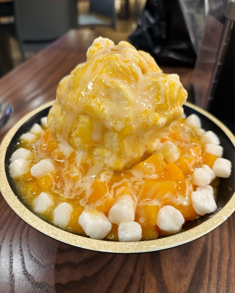 Urban District Market