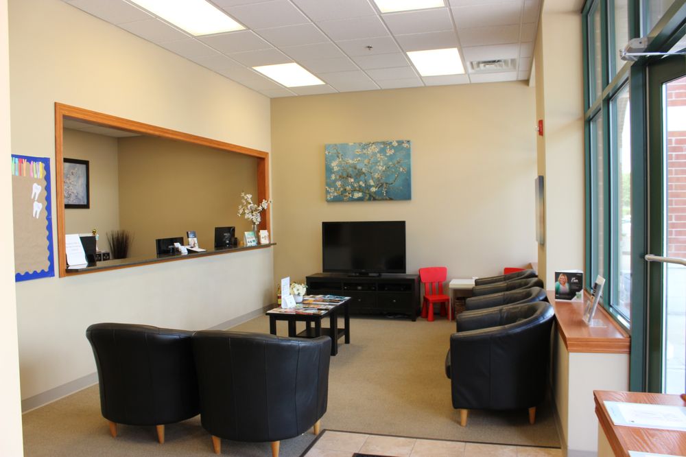 image of business Modern Dentistry