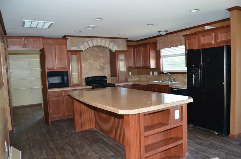 Academy Homes of Tyler