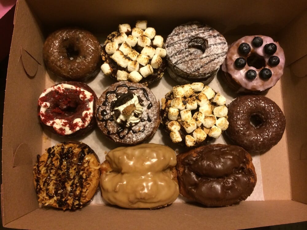 Friendly Donuts 907 Photos & 396 Reviews Donuts 4442 E Chapman