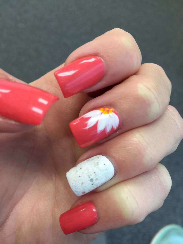 Pro Nails Nail Salons 526 Main St, Ames, IA Phone Number