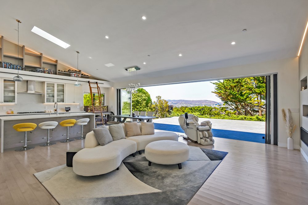 image of business MA Dimensions