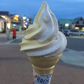 Kohr Brothers 23 Reviews Ice Cream Frozen Yogurt 101 Photo Of Kohr Brothers Bethany Beach De United States Pumpkin Cinnamon