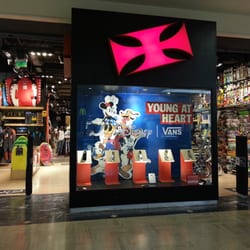 vans unicenter vans unicenter