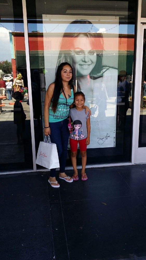 Jenni Rivera Boutique 33 Photos & 21 Reviews Accessories 7024