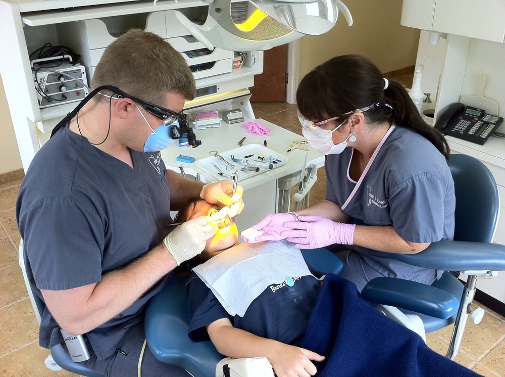 image of business Hull C Robert ,DDS PC