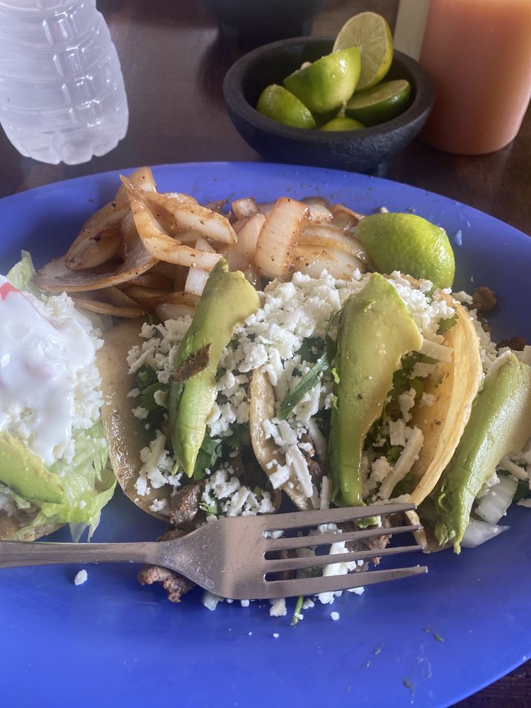 La Villa Taqueria