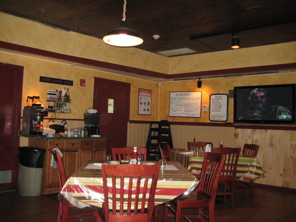 Nicky's Of Centerport