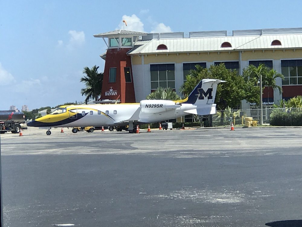 jet runway cafe jet runway cafe