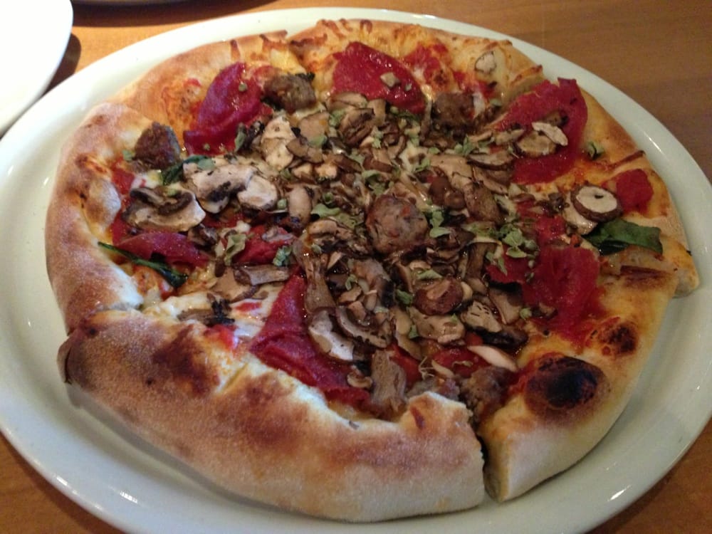 California Pizza Kitchen At Briarwood Ann Arbor Mi California Pizza Kitchen At Briarwood Ann Arbor Mi