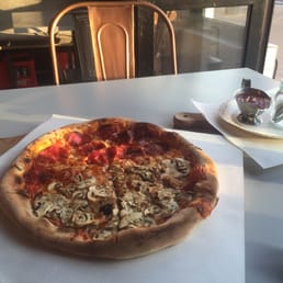 Brooklyn Pizza Restaurants Kaszubski 11 Gdynia Poland Photo Of Brooklyn Pizza Gdynia Poland Best In