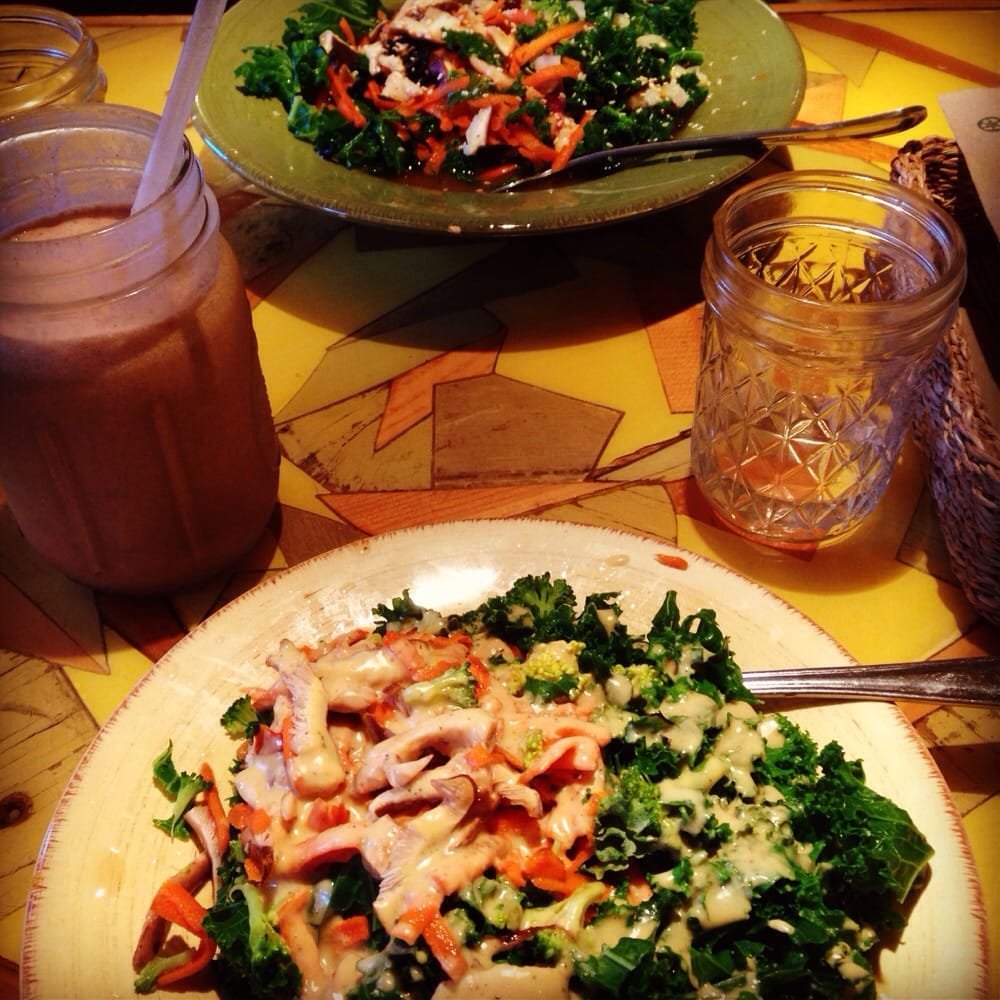 Paul Barrere and Lowell of Little Feat at the Jai