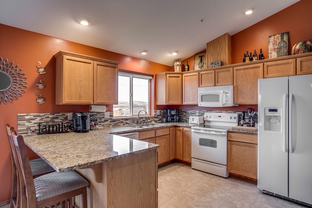 Adam Williams Realtor -Windermere RE/NCW