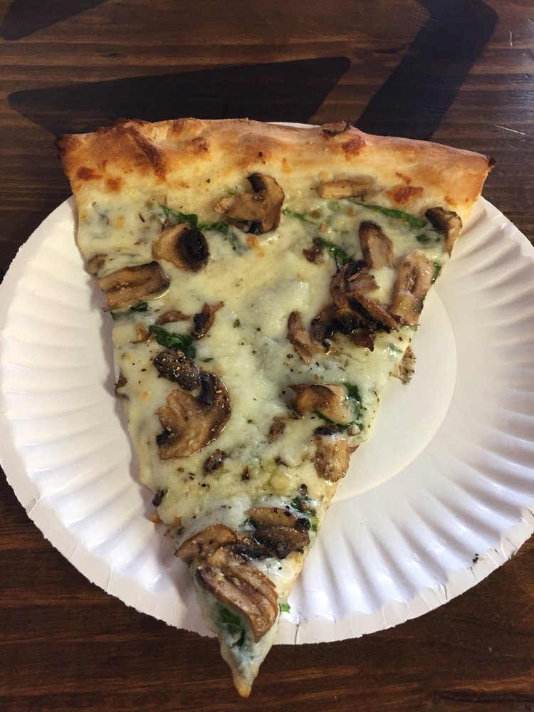 The Pizzeria 12 Photos & 11 Reviews Pizza 2355 N Expy 83, Brownsville, TX Restaurant