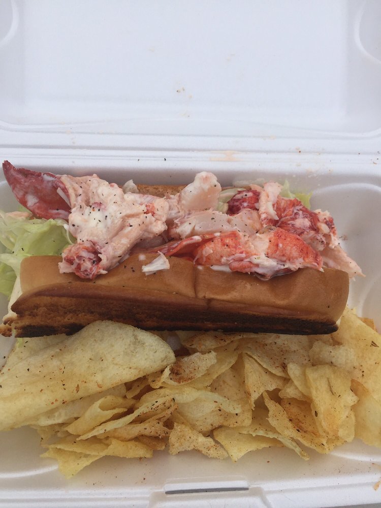 Maine lobster roll Yelp