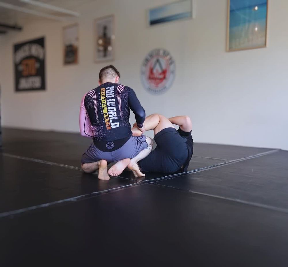 570 Jiu Jitsu