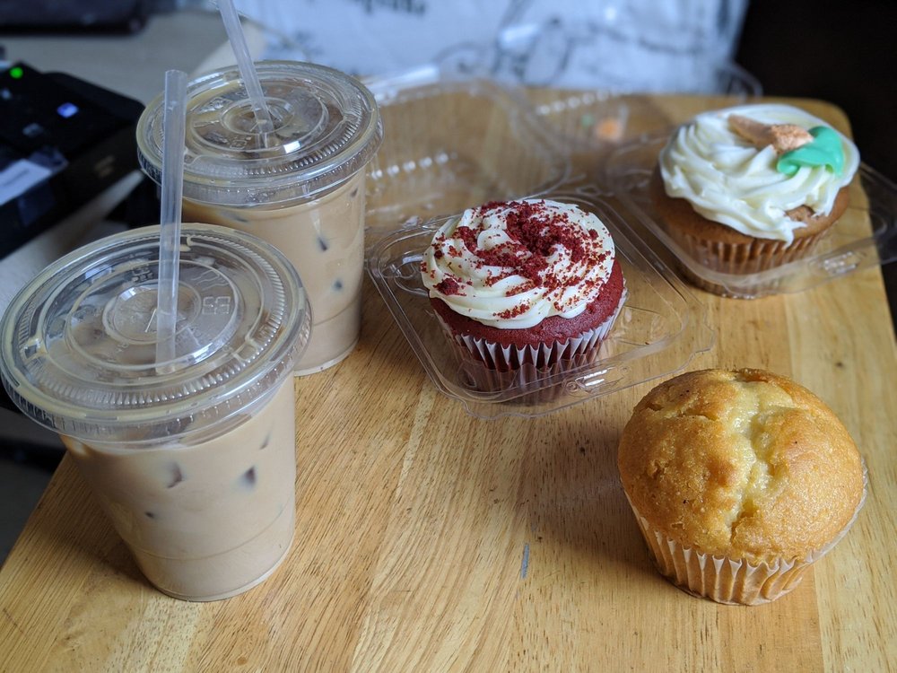 E & L Bakery