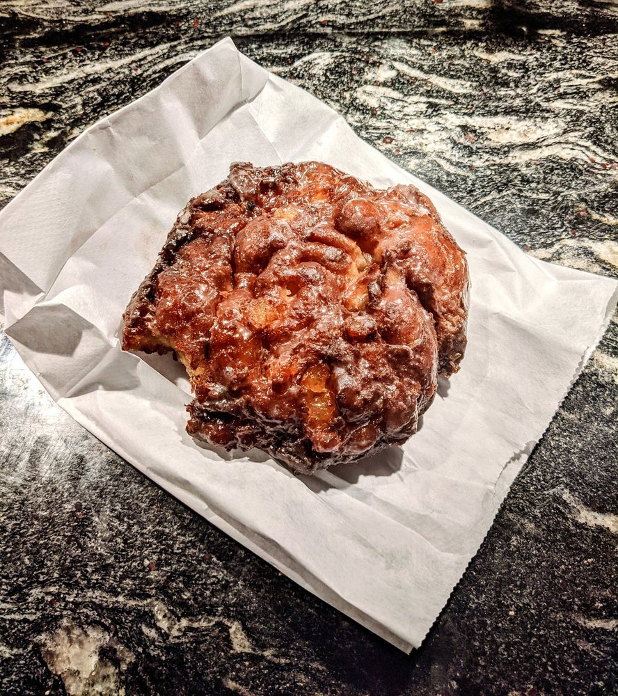 Super Star Donuts
