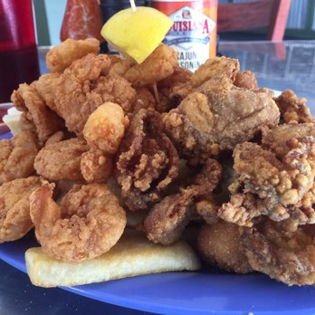 Peck S Seafood Restaurant 111 Photos 100 Reviews Cajun Creole Photo Of Peck S Seafood Restaurant Slidell La United States A Whole Lot