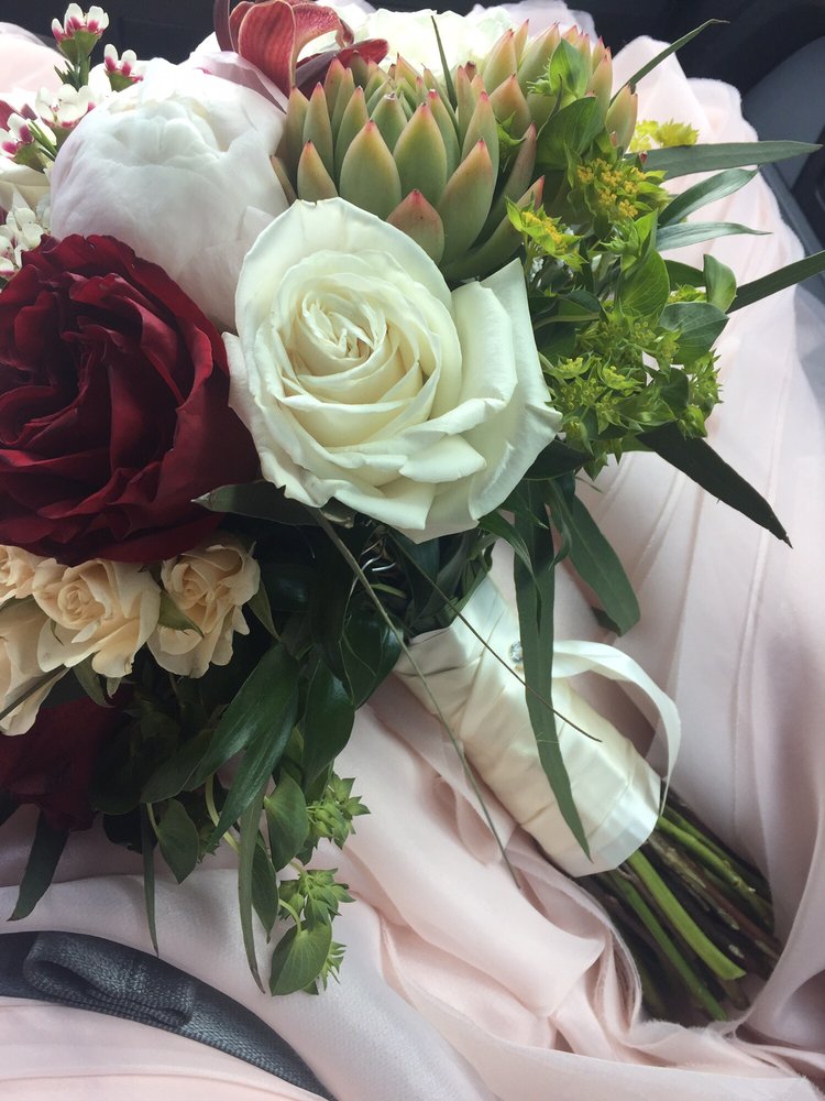 Mustang Flowers and Gifts 2019 All You Need to Know BEFORE You Go