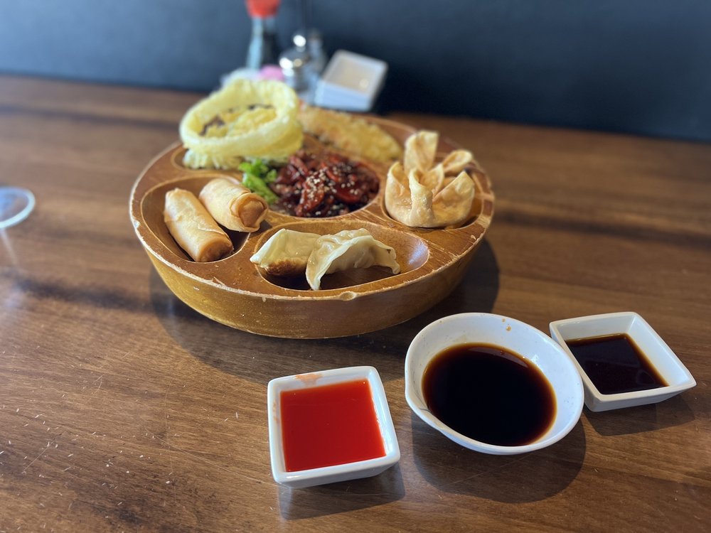 Oishi Sushi Asian Fusion