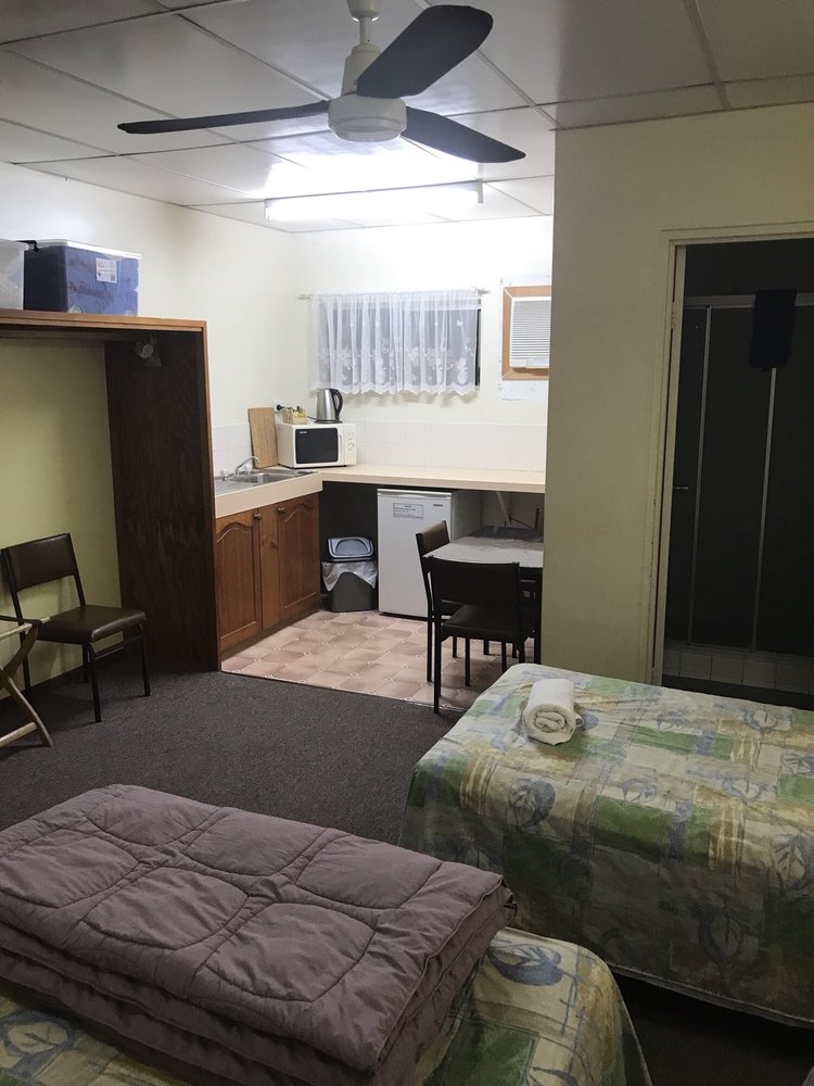 Affordable Gold City Motel
