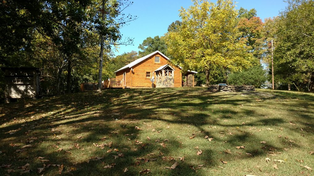 Bill’s Place Cabin Vacation Rentals 1100 Tip Top Rd, Beattyville