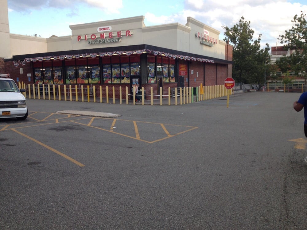 Pioneer Supermarket