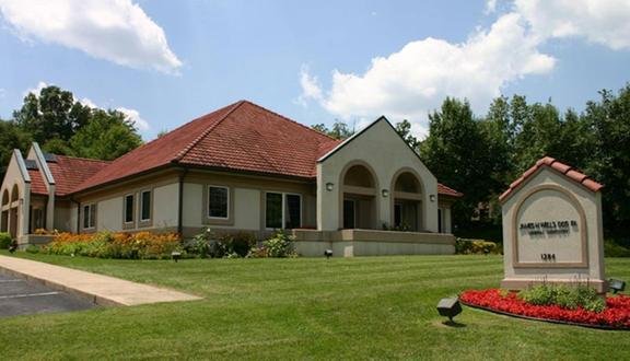 image of business James H Wells, DDS