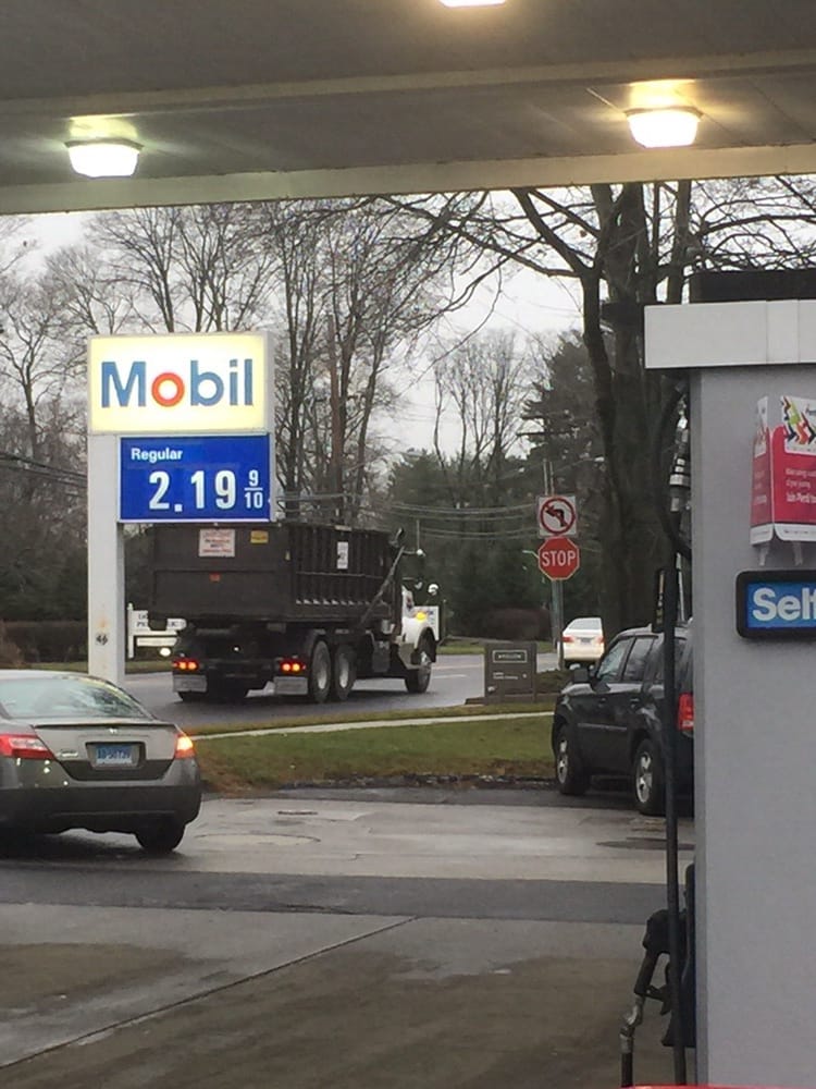 Wilton Mobil Service Station Auto Repair 46 Danbury Rd, Wilton, CT