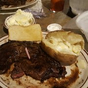 Fred S Bar B Q Steak House 28 Photos 45 Reviews Barbeque Photo Of Fred S Bar B Q Steak House Tulsa Ok United States