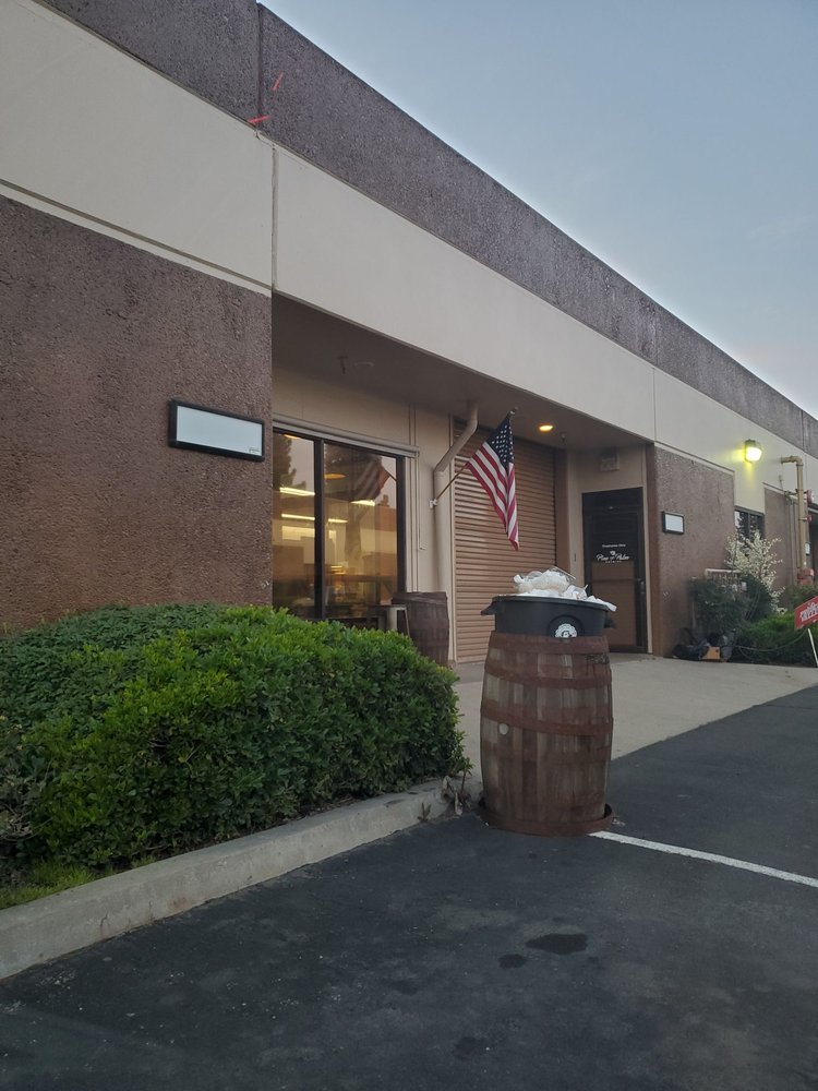 Pine & Palm Brewing