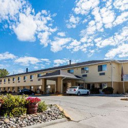 Baymont By Wyndham Billings Hotels 2030 Overland Ave Photo Of Baymont By Wyndham Billings Mt United States