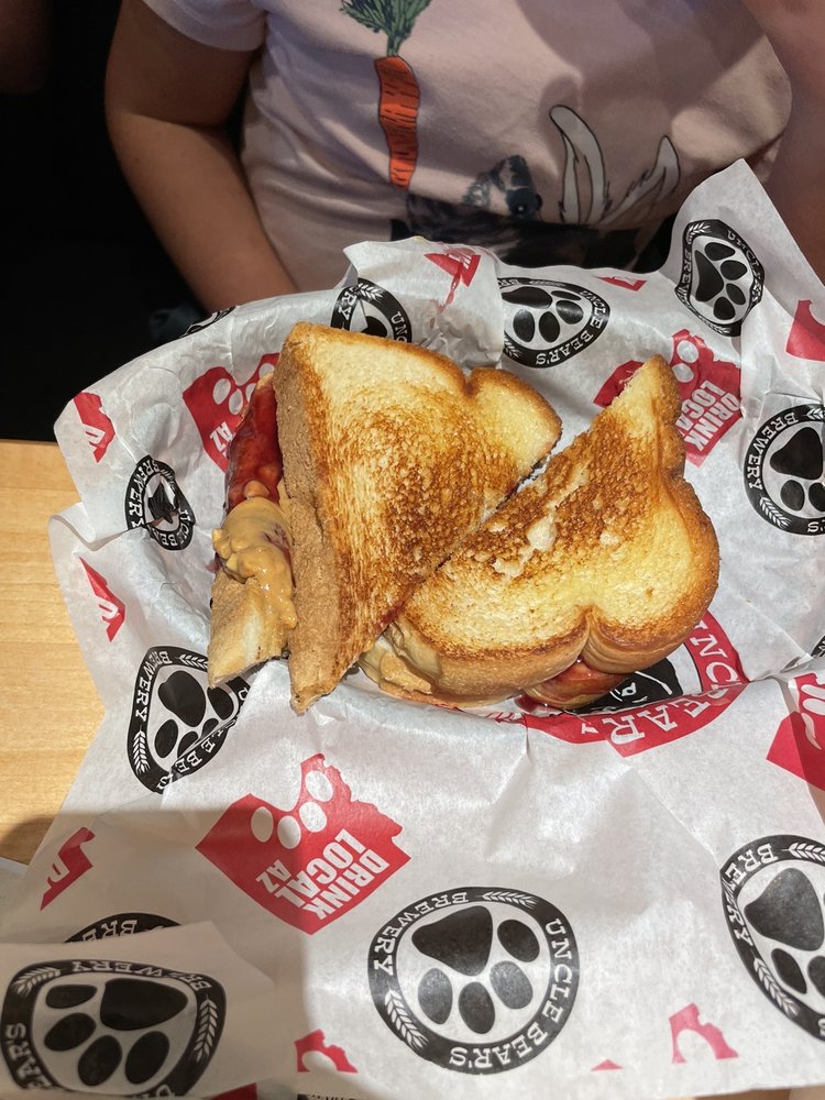 Uncle Bear's Grill & Tap