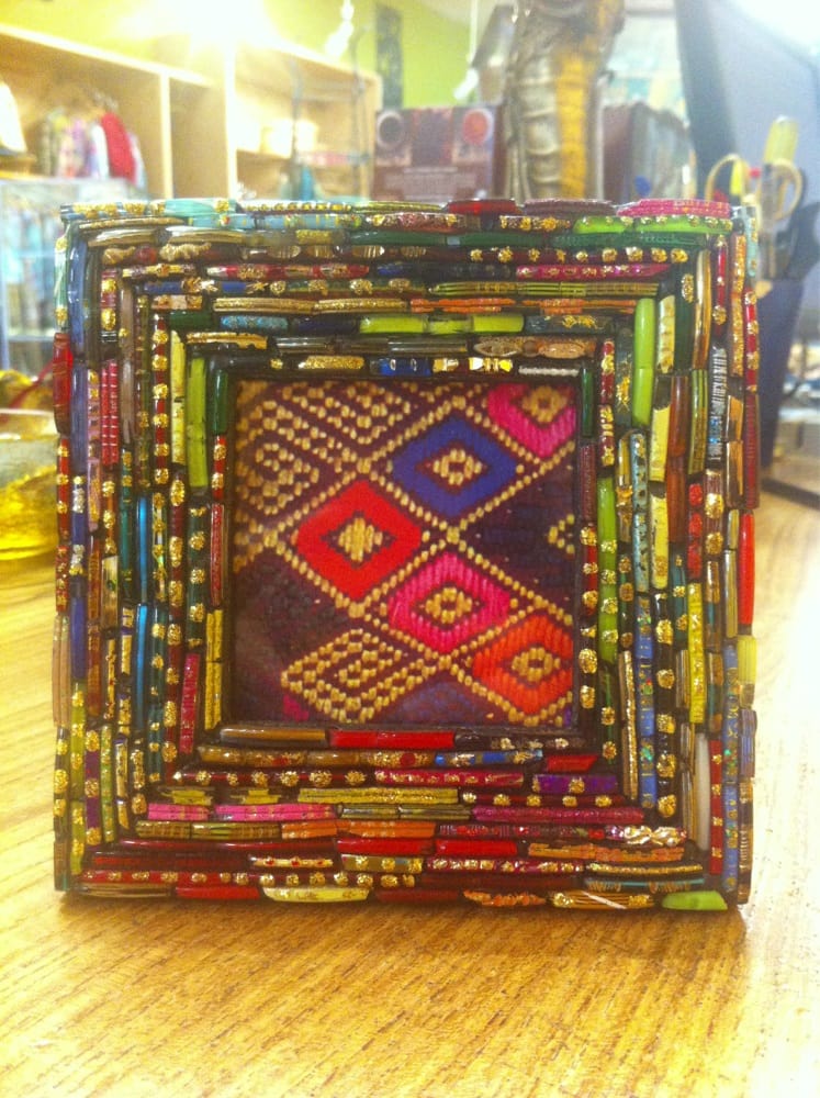 These Beautiful Frames Are Made From Pieces Of Broken Glass Bangles Photo Of Global Exchange Fair Trade San Francisco Ca United States