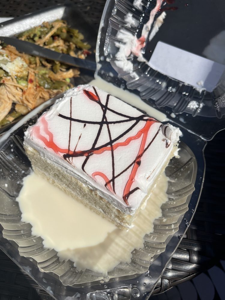 Aca Las Tortas - Bothell